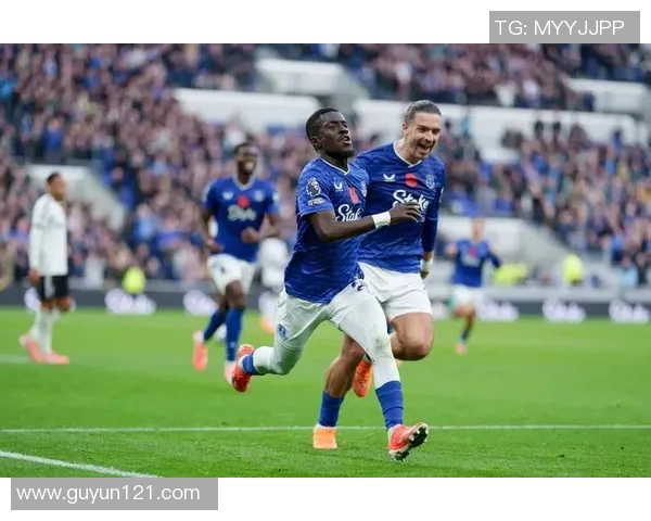 2021年曼联与埃弗顿精彩对决全场录像回顾与分析